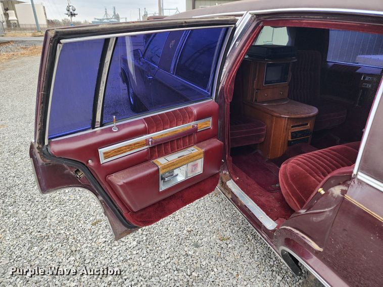 image for item DM4861 1984 Cadillac DeVille