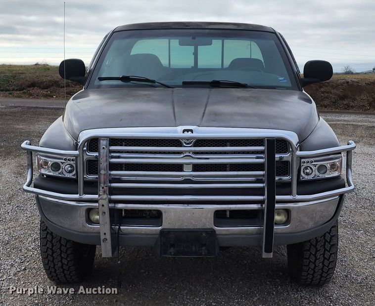 image for item DM4865 2002 Dodge Ram 2500  Quad Cab pickup truck