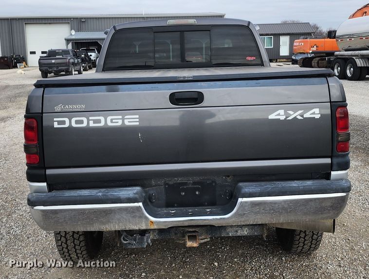 image for item DM4865 2002 Dodge Ram 2500  Quad Cab pickup truck