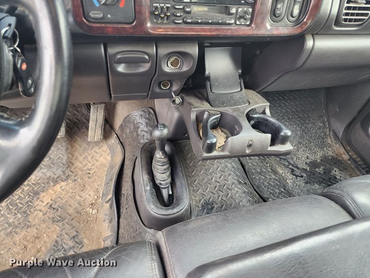 image for item DM4865 2002 Dodge Ram 2500  Quad Cab pickup truck