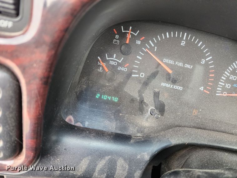 image for item DM4865 2002 Dodge Ram 2500  Quad Cab pickup truck