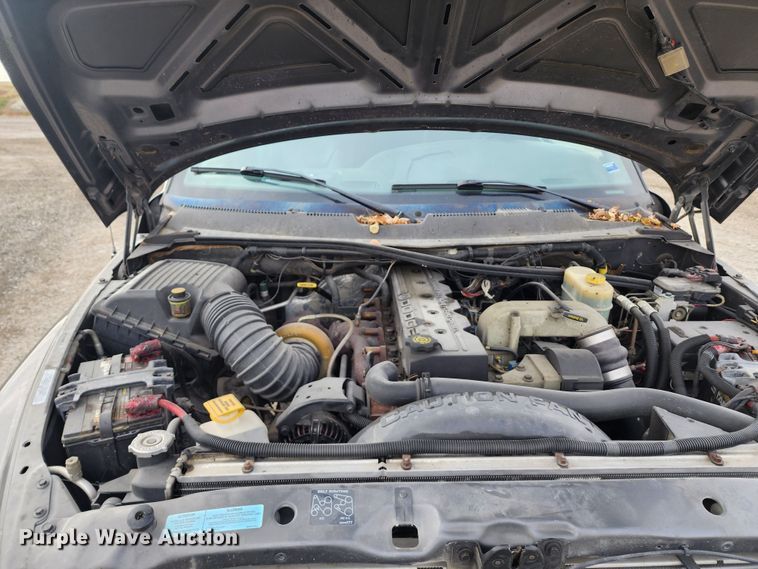 image for item DM4865 2002 Dodge Ram 2500  Quad Cab pickup truck