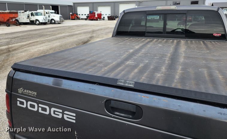 image for item DM4865 2002 Dodge Ram 2500  Quad Cab pickup truck