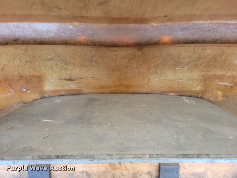 image for item DM8088 1999 Chevrolet Express G3500  box truck