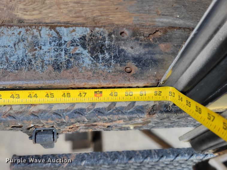 image for item DM8088 1999 Chevrolet Express G3500  box truck