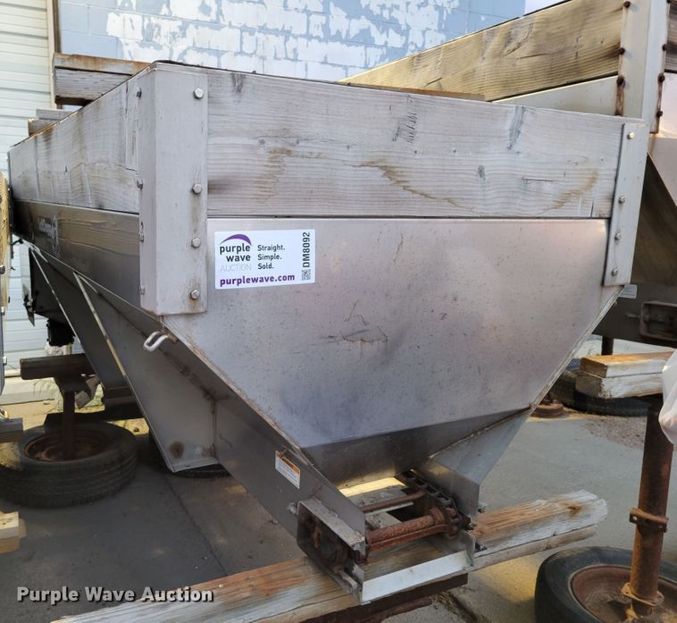 image for item DM8092 (3) Byers SaltDogg spreaders