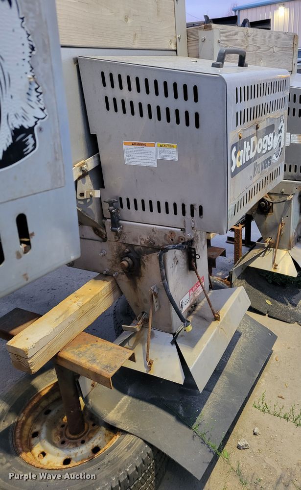 image for item DM8092 (3) Byers SaltDogg spreaders