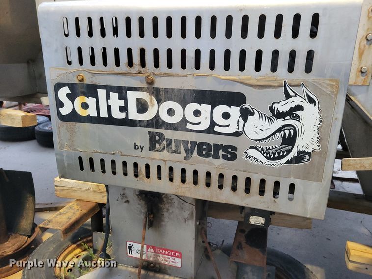 image for item DM8092 (3) Byers SaltDogg spreaders