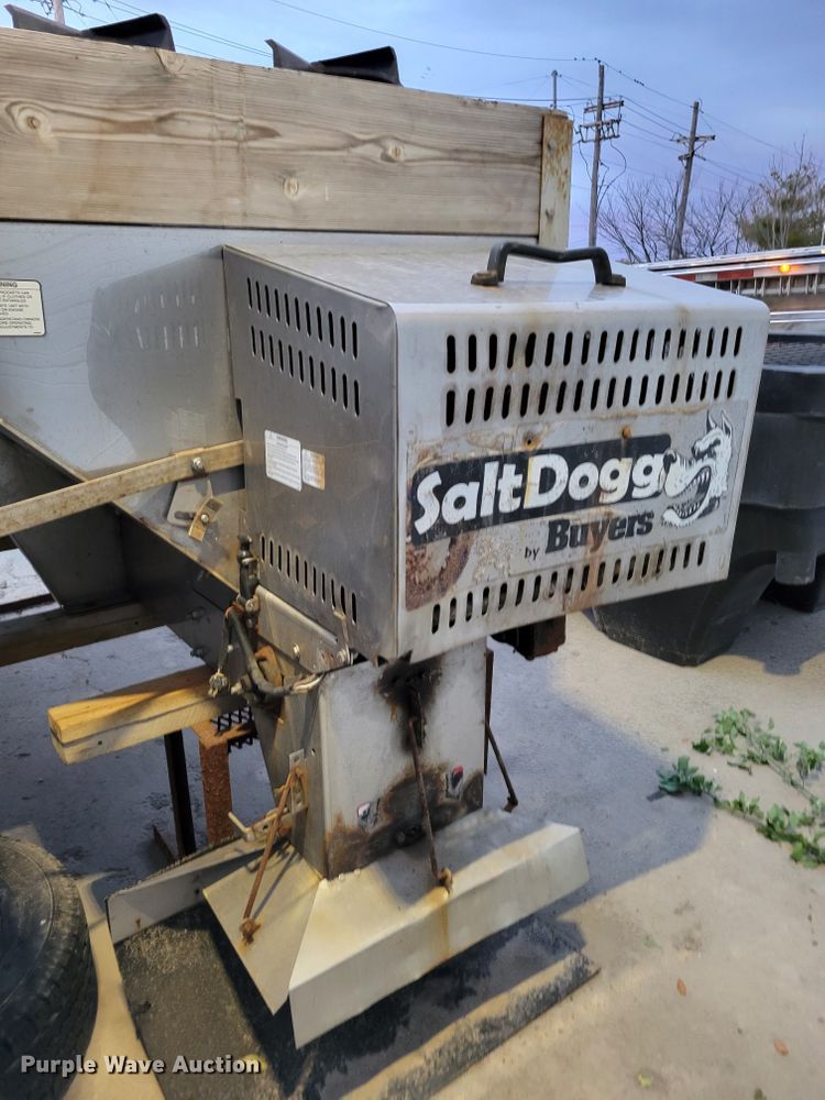 image for item DM8092 (3) Byers SaltDogg spreaders