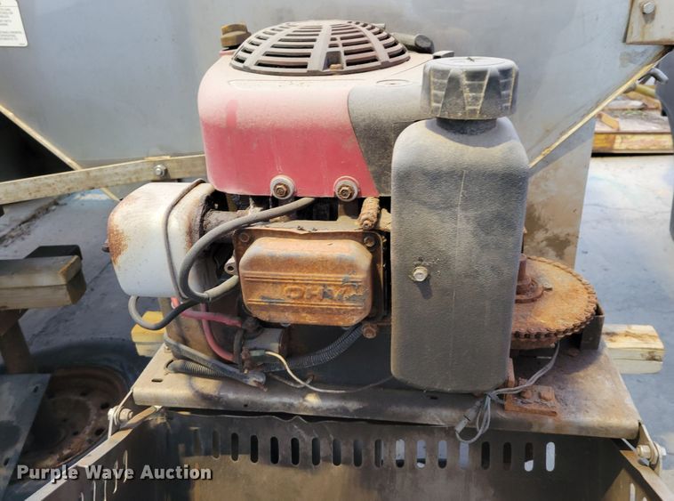 image for item DM8092 (3) Byers SaltDogg spreaders