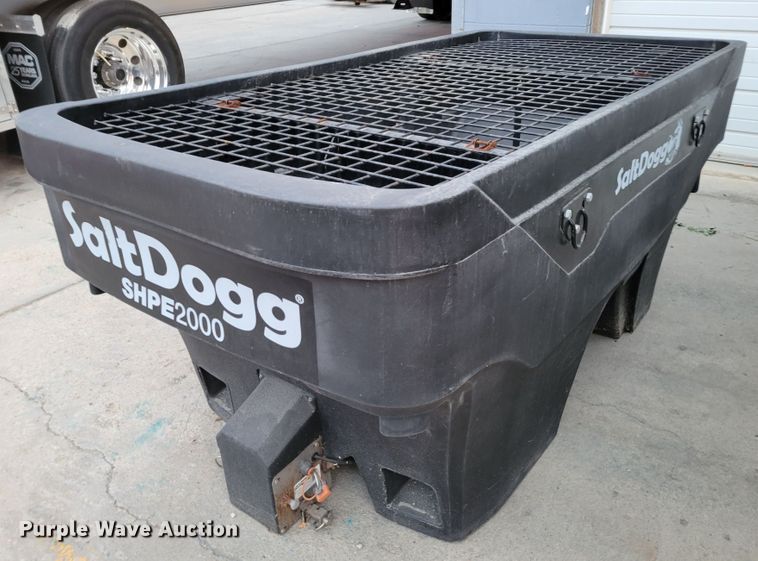 image for item DM8092 (3) Byers SaltDogg spreaders