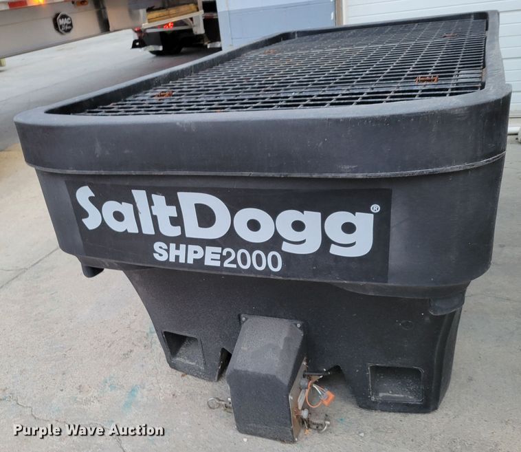 image for item DM8092 (3) Byers SaltDogg spreaders