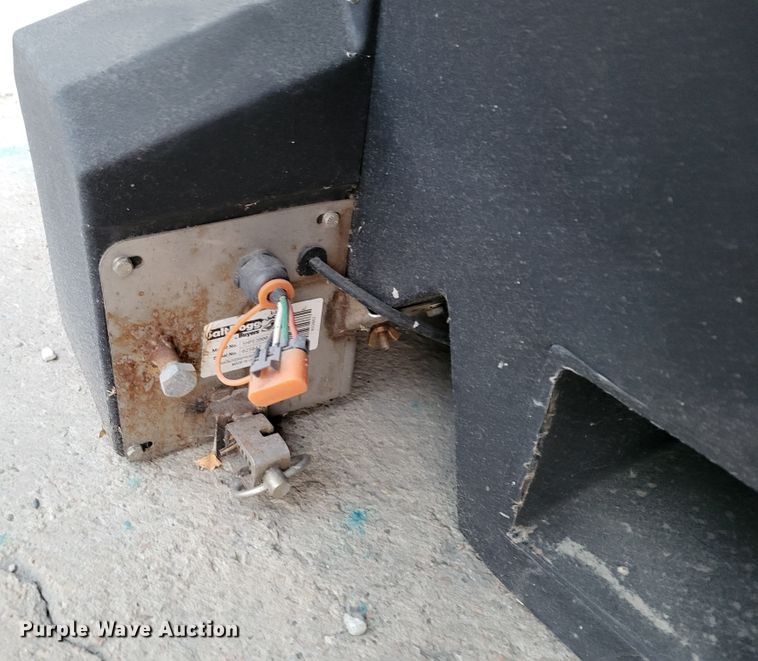 image for item DM8092 (3) Byers SaltDogg spreaders