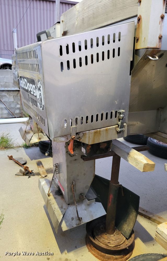 image for item DM8093 (2) Buyers SaltDogg spreaders