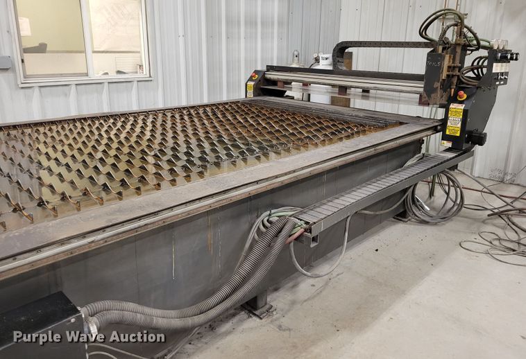 image for item DM8097 Trooper  plasma cutting table