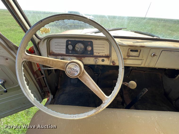 image for item DN5172 1966 GMC 4000  grain truck