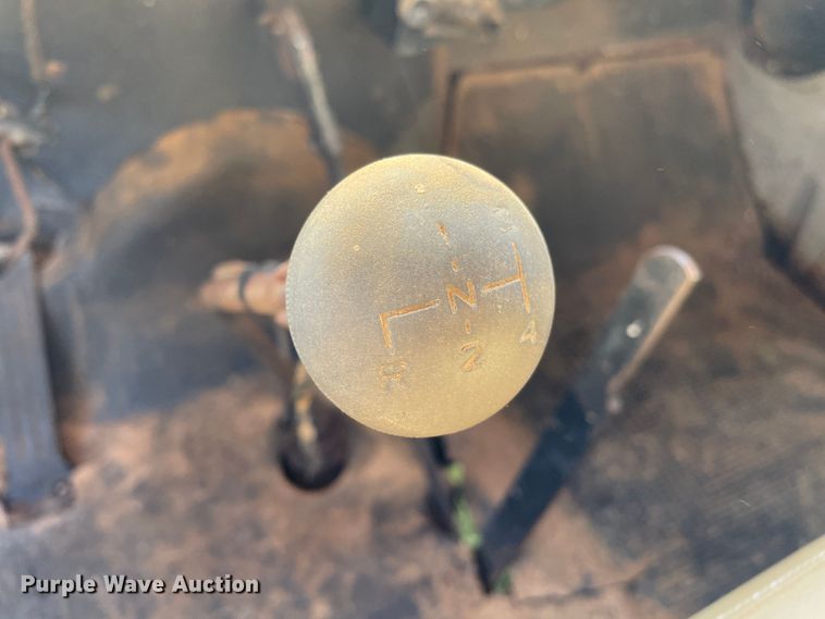 image for item DN5172 1966 GMC 4000  grain truck