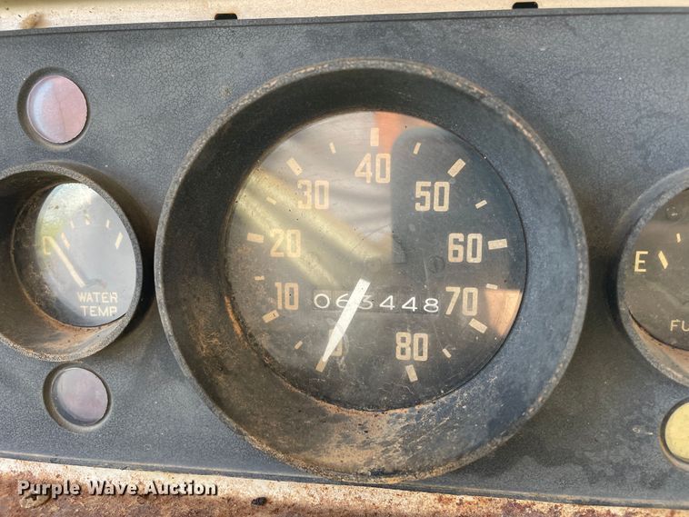 image for item DN5172 1966 GMC 4000  grain truck