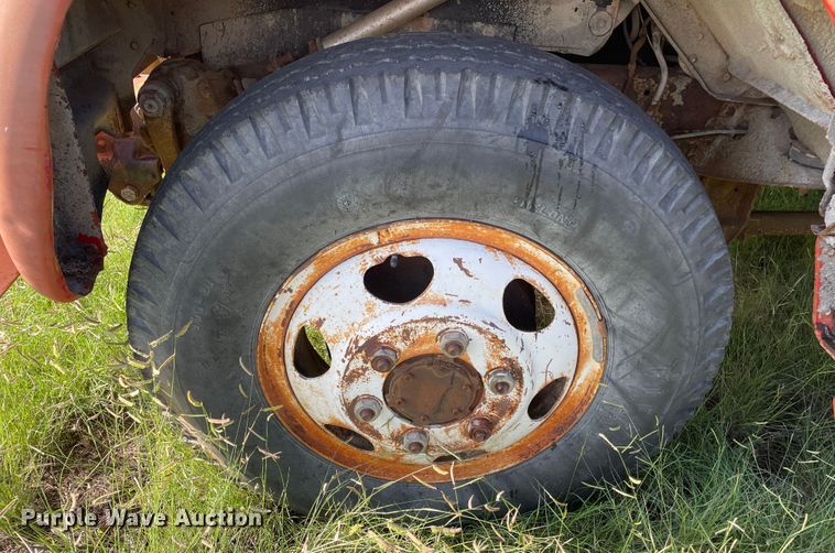 image for item DN5172 1966 GMC 4000  grain truck