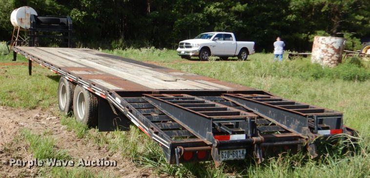 image for item DO1551 2014 Legend  equipment trailer