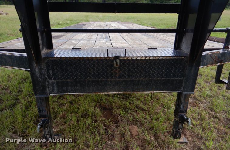 image for item DO1551 2014 Legend  equipment trailer