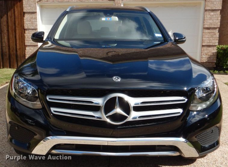 image for item DO1657 2019 Mercedes Benz GLC 300  SUV