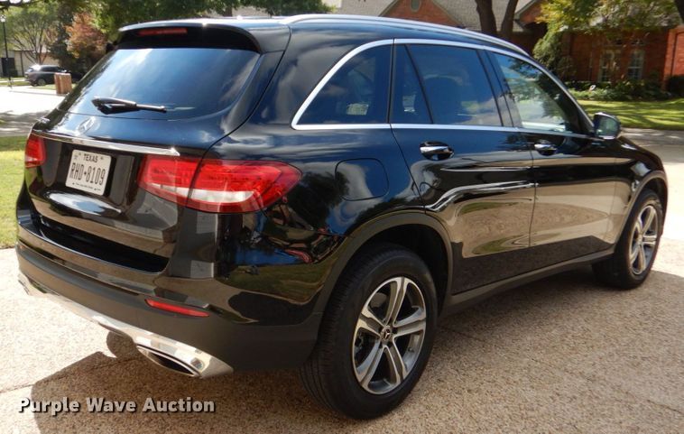 image for item DO1657 2019 Mercedes Benz GLC 300  SUV