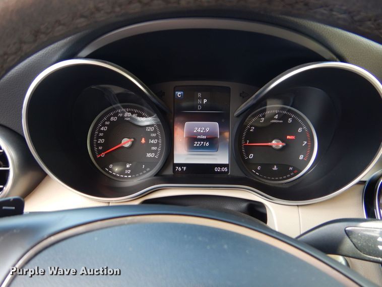 image for item DO1657 2019 Mercedes Benz GLC 300  SUV