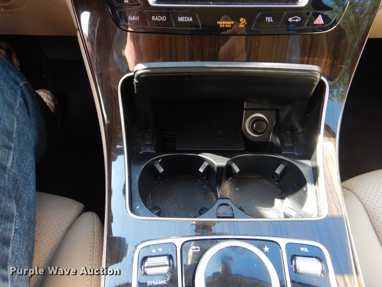 image for item DO1657 2019 Mercedes Benz GLC 300  SUV