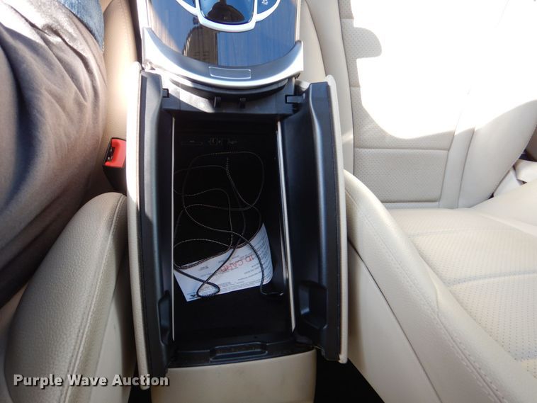 image for item DO1657 2019 Mercedes Benz GLC 300  SUV