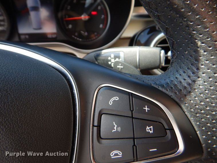 image for item DO1657 2019 Mercedes Benz GLC 300  SUV