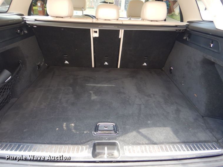 image for item DO1657 2019 Mercedes Benz GLC 300  SUV