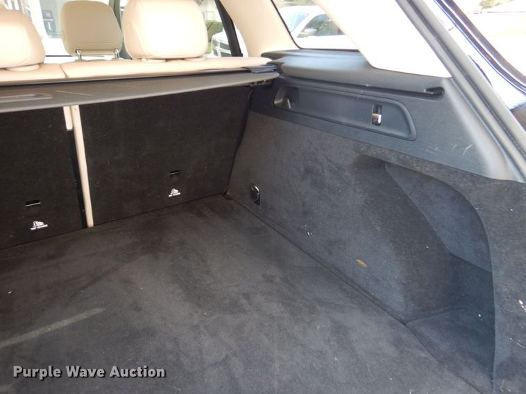 image for item DO1657 2019 Mercedes Benz GLC 300  SUV