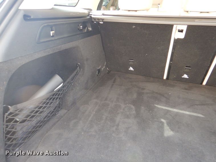 image for item DO1657 2019 Mercedes Benz GLC 300  SUV