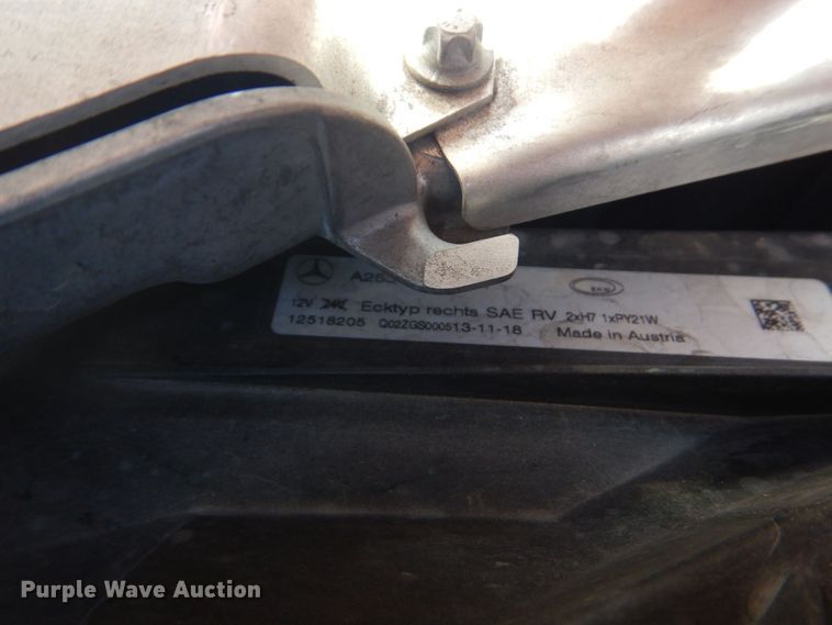 image for item DO1657 2019 Mercedes Benz GLC 300  SUV