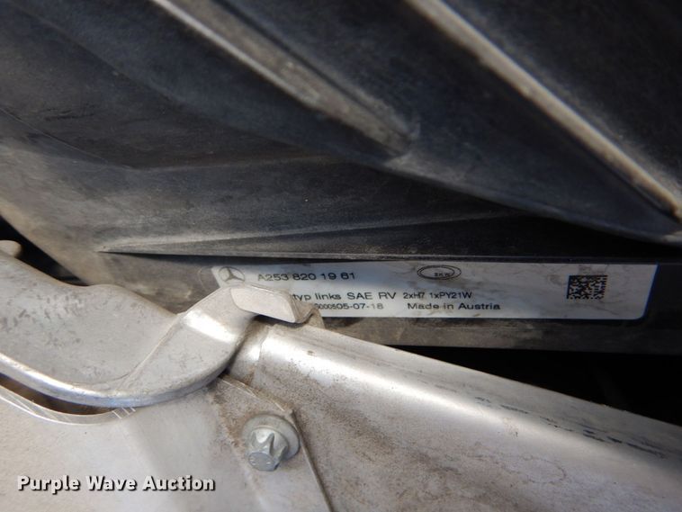 image for item DO1657 2019 Mercedes Benz GLC 300  SUV