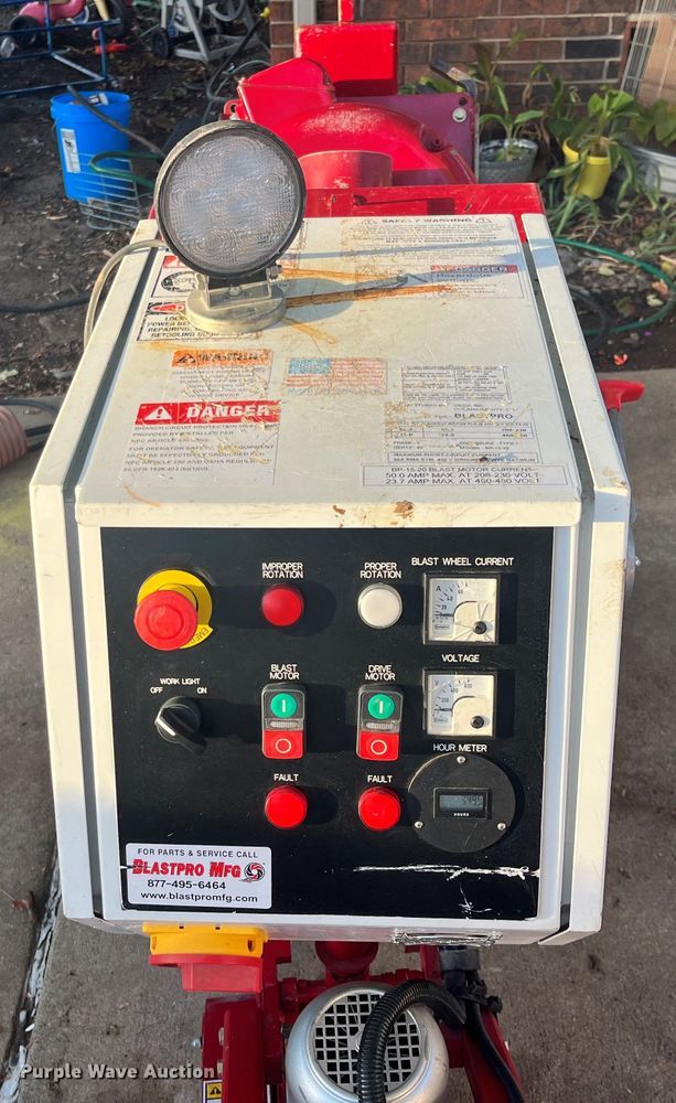 image for item DQ3041 2016 Blastpro  shot blaster system