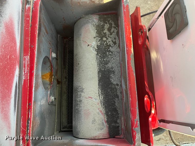 image for item DQ3041 2016 Blastpro  shot blaster system