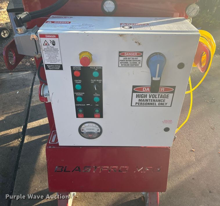 image for item DQ3041 2016 Blastpro  shot blaster system