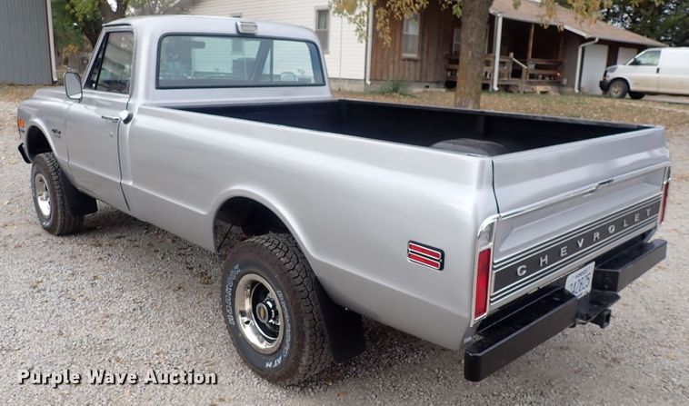 image for item DQ3081 1970 Chevrolet  K10  pickup truck