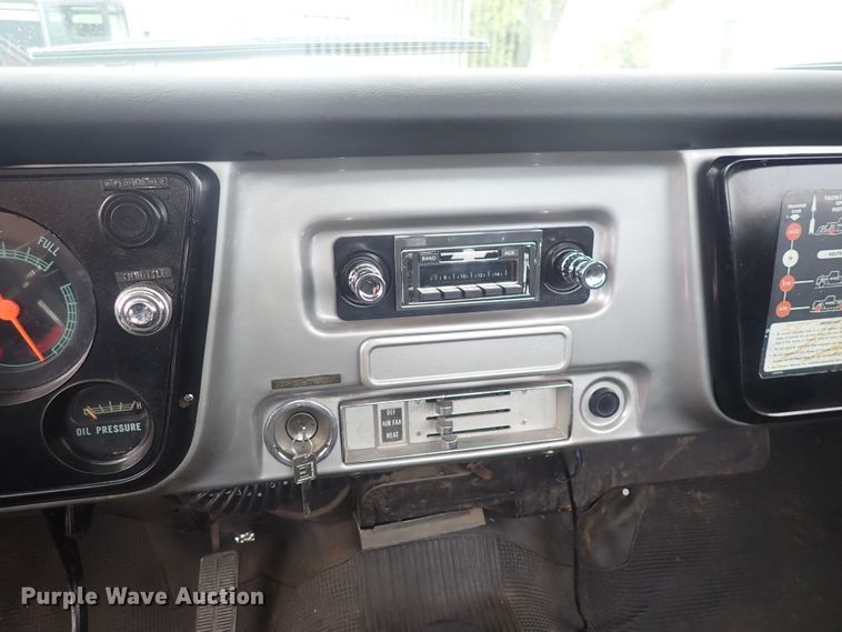 image for item DQ3081 1970 Chevrolet  K10  pickup truck