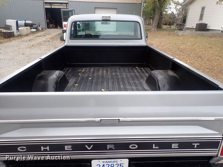 image for item DQ3081 1970 Chevrolet  K10  pickup truck