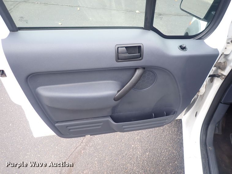 image for item DQ3108 2011 Ford Transit Connect  van