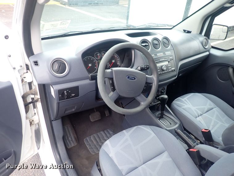 image for item DQ3108 2011 Ford Transit Connect  van