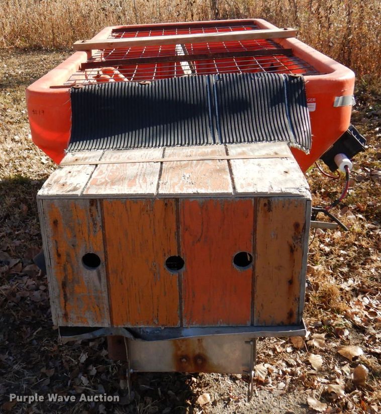 image for item DQ7272 Swenson  spreader