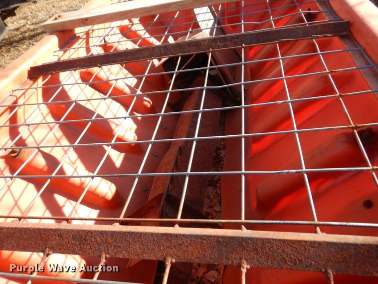 image for item DQ7272 Swenson  spreader