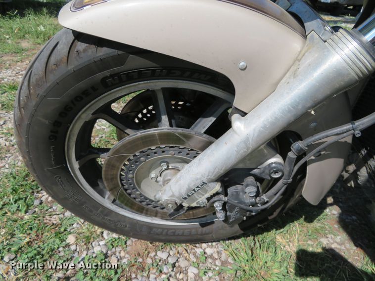 image for item DR0129 1985 Honda Gold Wing Aspencade  motorcycle