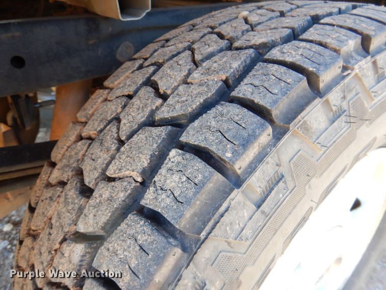 image for item DR2077 2012 Ford F150  SuperCab pickup truck