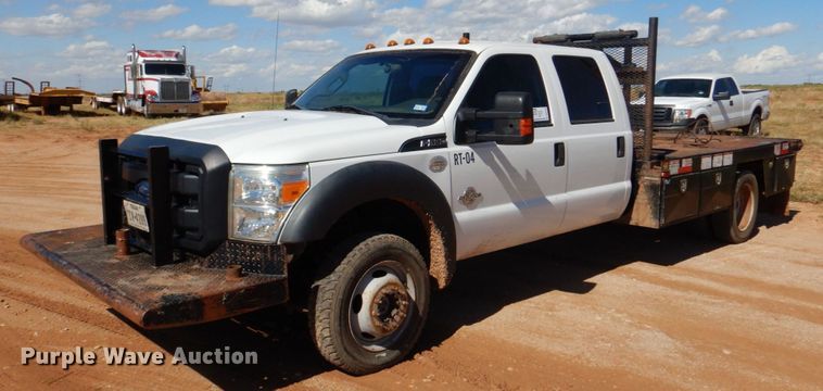 image for item DR2078 2014 Ford F550 Super Duty  Crew Cab flatbed truck