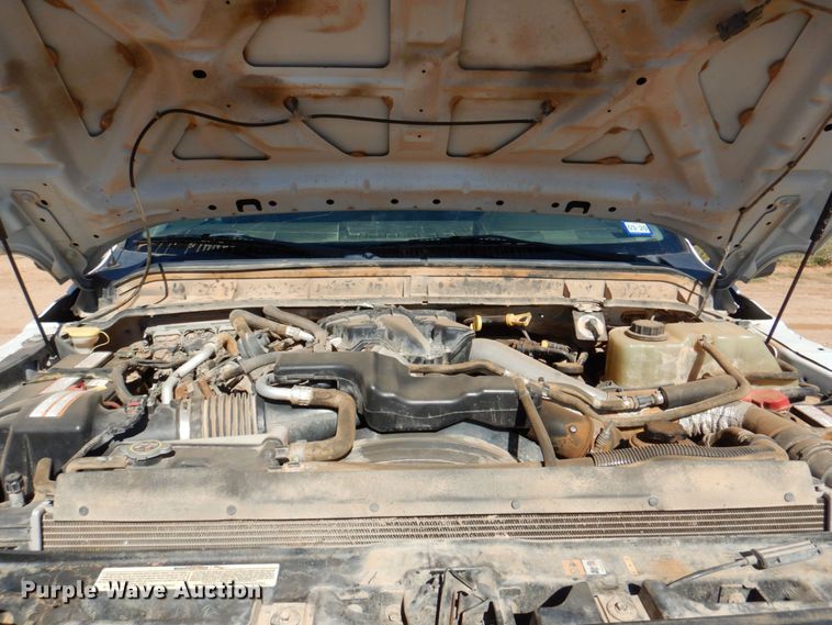 image for item DR2078 2014 Ford F550 Super Duty  Crew Cab flatbed truck